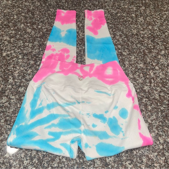 Spiritual Gangster
x Grateful Dead Metta Leggings - Picture 5 of 7